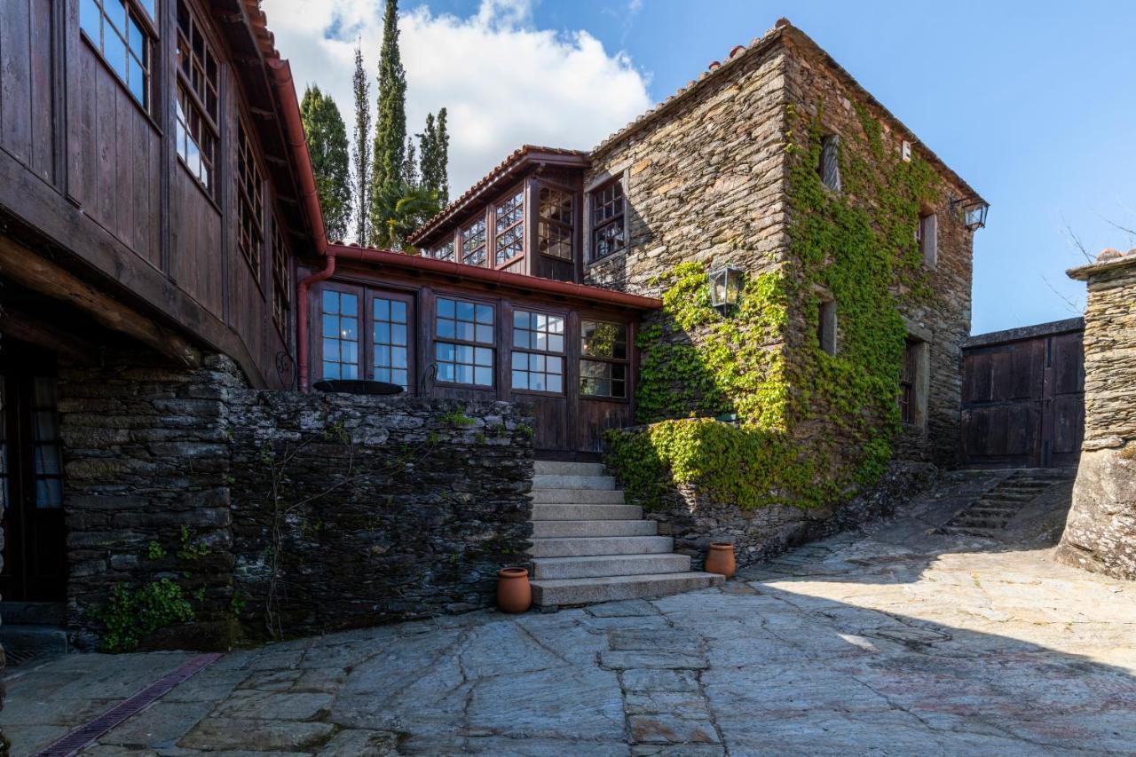 Maison d'hôtes Quinta De Mouraes - Casa Do Xisto à Lever Extérieur photo