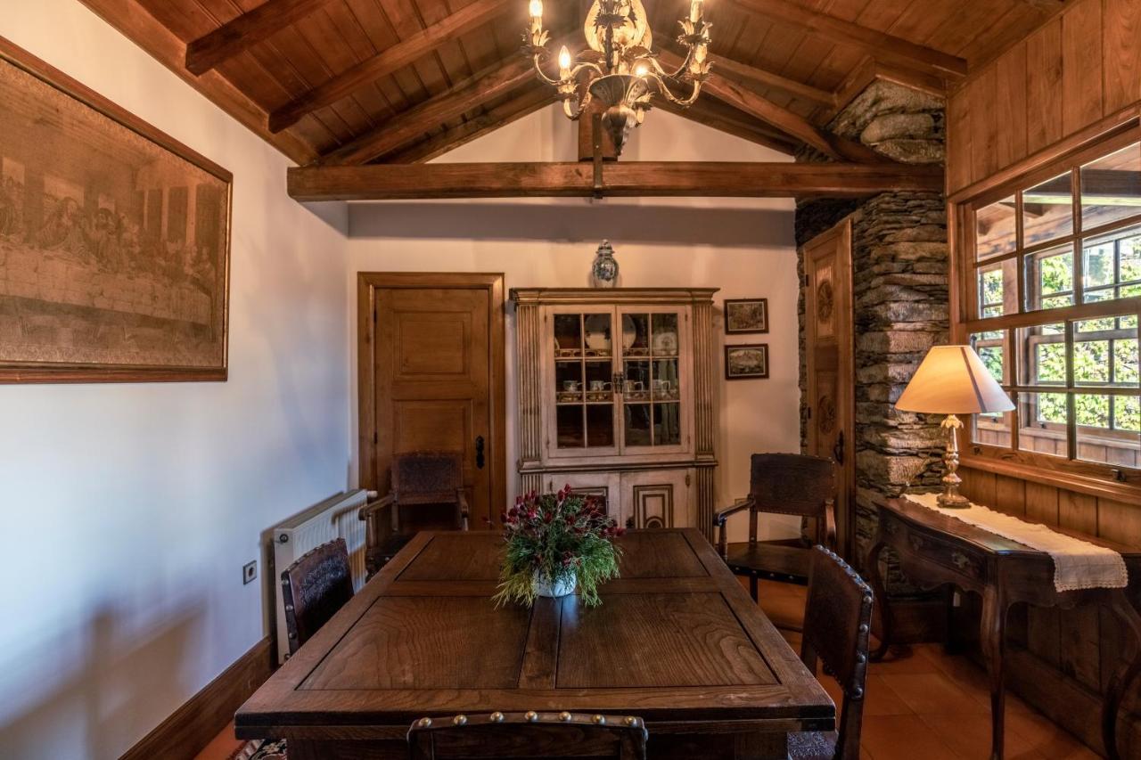 Maison d'hôtes Quinta De Mouraes - Casa Do Xisto à Lever Extérieur photo